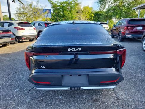 Used 2025 Kia K4 LXS image 8