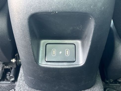 Certified 2025 Hyundai Elantra SEL FWD image 37