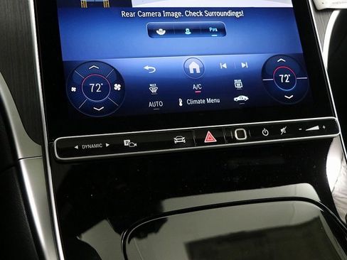 New 2025 Mercedes-Benz C 300 4MATIC Sedan image 19