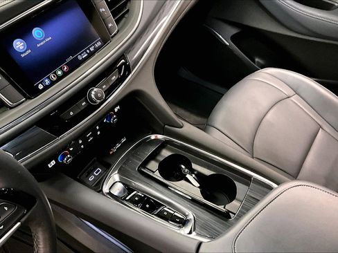 Used 2023 Buick Enclave Essence w/ Sport Touring Edition AWD/4WD image 17