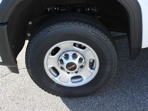 New 2024 GMC Sierra 2500 Pro image 30