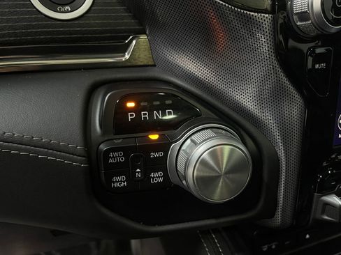 Used 2019 RAM 1500 Limited image 29