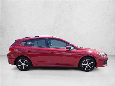Certified 2022 Subaru Impreza 2.0i Premium AWD/4WD image 5