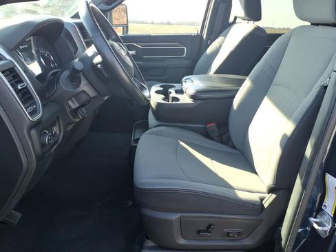 Used 2024 RAM 2500 Big Horn w/ Bed Utility Group image 18