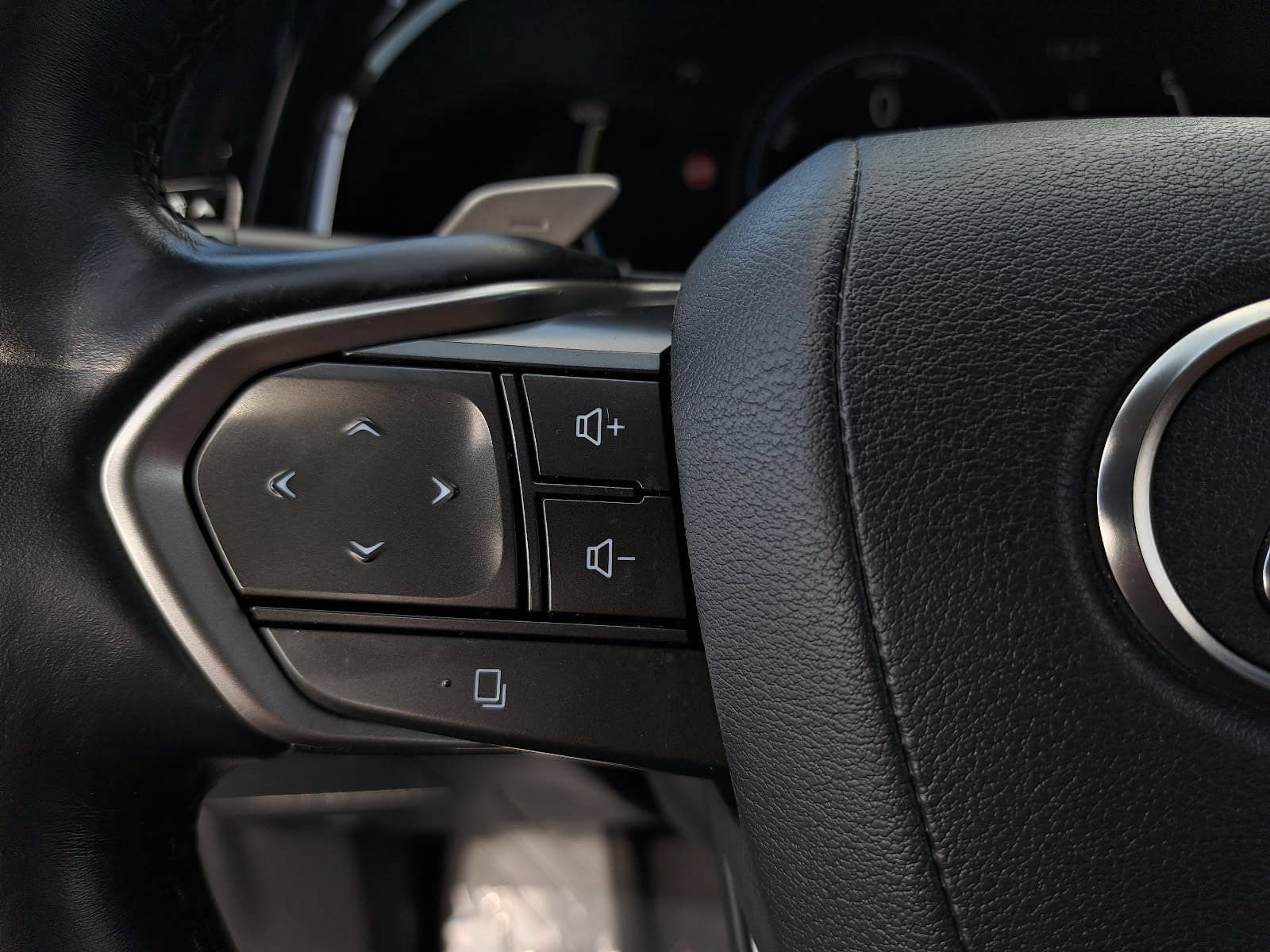 Used 2024 Lexus NX 450h+ AWD w/ Vision Package image 19