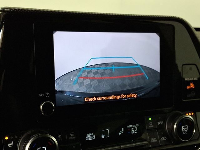 Used 2023 Toyota Highlander XSE AWD/4WD image 4