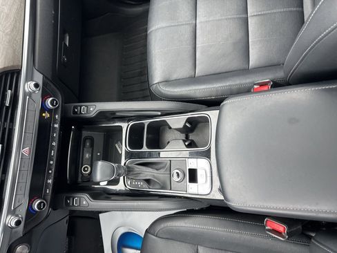 Used 2021 Kia Telluride EX w/ EX Premium Package image 19