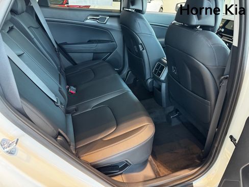 New 2026 Kia Sportage EX image 19