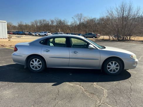 Used 2005 Buick LaCrosse CXL image 7