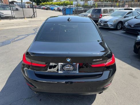 Used 2020 BMW 330i Sedan w/ Convenience Package RWD image 17