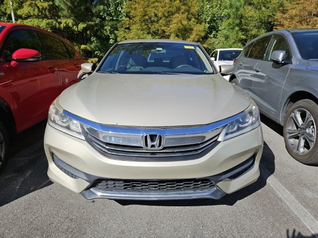 Used 2017 Honda Accord LX image 3