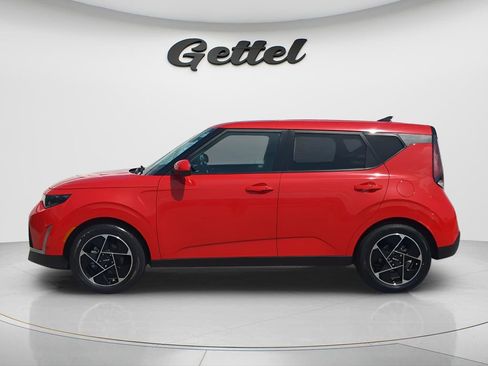 Used 2023 Kia Soul EX FWD image 8