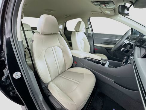 New 2026 Hyundai Sonata SEL FWD image 29