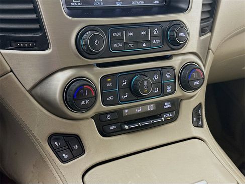 Used 2020 GMC Yukon Denali w/ Open Road Package image 18