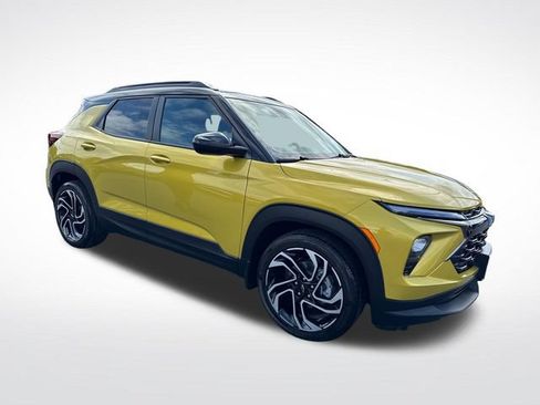 Used 2024 Chevrolet TrailBlazer RS w/ Convenience Package FWD image 8