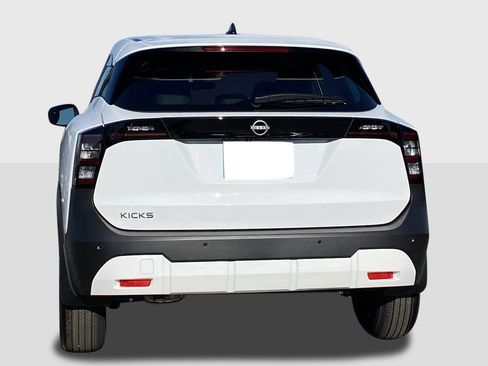 New 2026 Nissan Kicks S FWD image 3