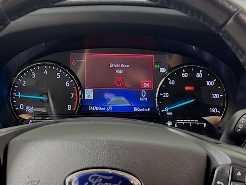 Used 2020 Ford Explorer XLT w/ Equipment Group 202A RWD image 22
