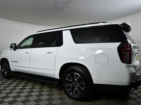 Used 2022 Chevrolet Suburban Z71 w/ Off-Road Capability Package image 14