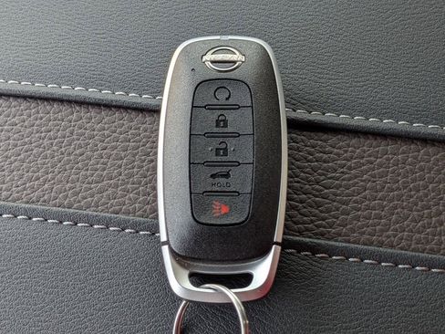 New 2026 Nissan Armada SL image 31