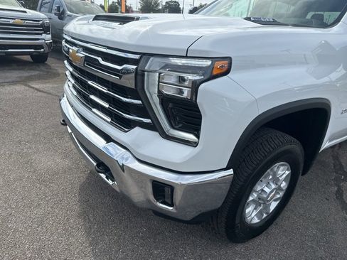 New 2026 Chevrolet Silverado 2500 LTZ image 9