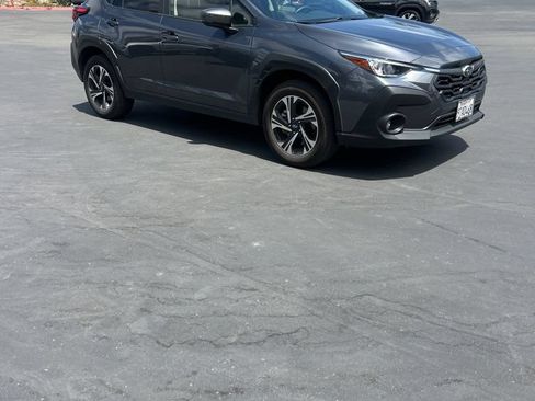 Used 2025 Subaru Crosstrek 2.5i Premium AWD/4WD image 5