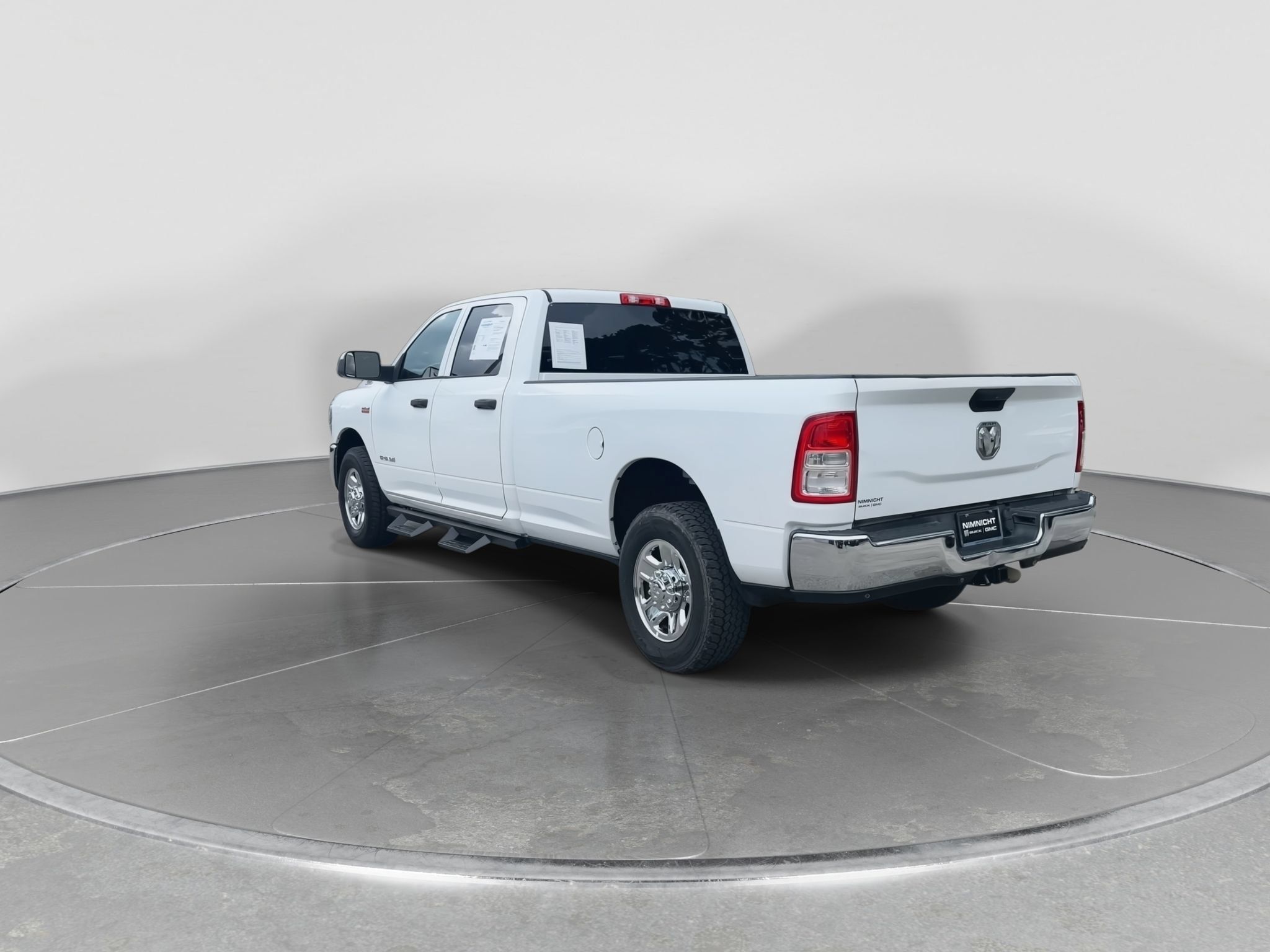 Used 2020 RAM 2500 Tradesman w/ Chrome Appearance Group RWD image 6