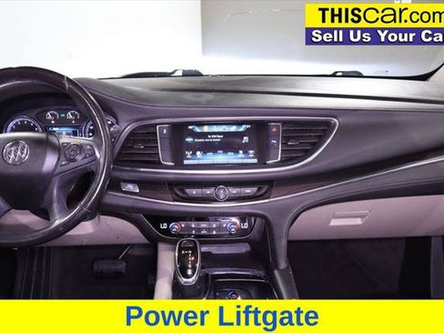 Used 2018 Buick Enclave Essence FWD image 21