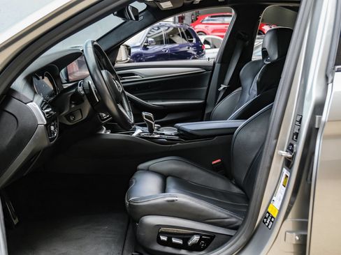 Used 2019 BMW M5 w/ Executive Package AWD/4WD image 3