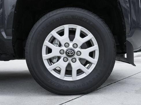 Used 2026 Toyota Tacoma SR5 RWD image 11