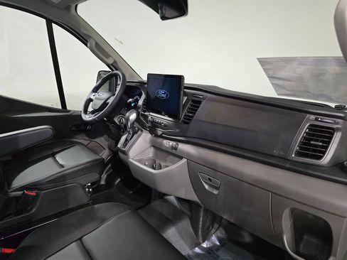New 2025 Ford Transit 150 Low Roof image 30