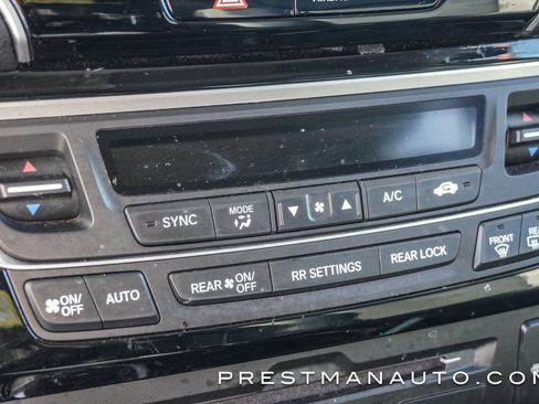 Used 2020 Honda Pilot Touring image 43