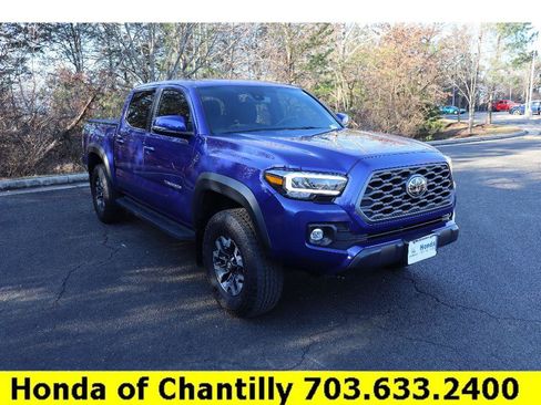 Used 2023 Toyota Tacoma TRD Off-Road image 1