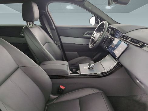 Used 2025 Land Rover Range Rover Velar S image 19