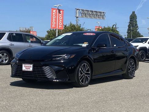 Certified 2026 Toyota Camry XLE FWD image 39