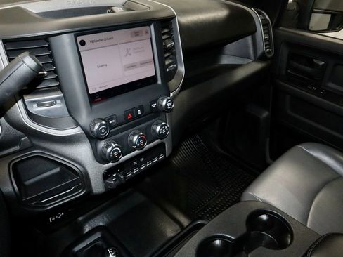 Used 2024 RAM 2500 Tradesman w/ Chrome Appearance Group AWD/4WD image 30