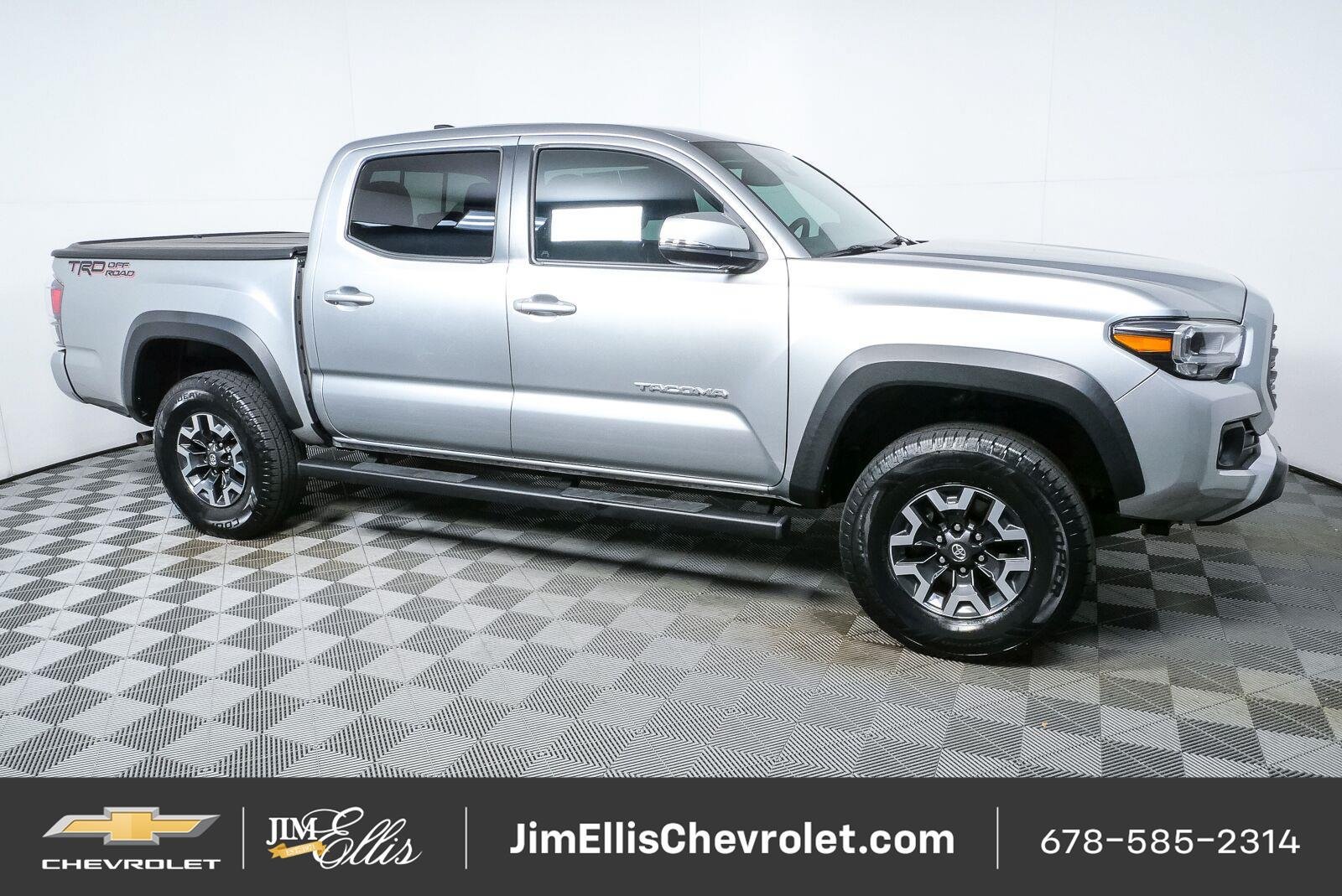 Used 2022 Toyota Tacoma TRD Off-Road w/ TRD Premium Off Road Package RWD image 2