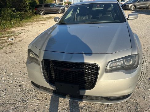 Used 2023 Chrysler 300 S image 3