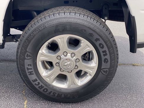 Used 2026 RAM 2500 Big Horn AWD/4WD image 16
