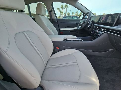 New 2026 Hyundai Sonata SEL image 18