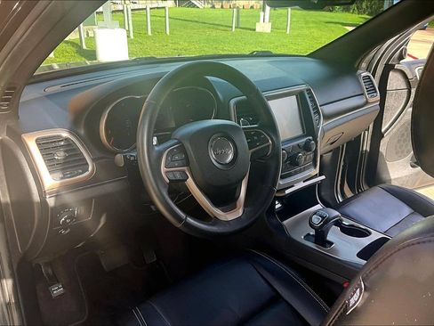 Used 2015 Jeep Grand Cherokee Limited RWD image 17