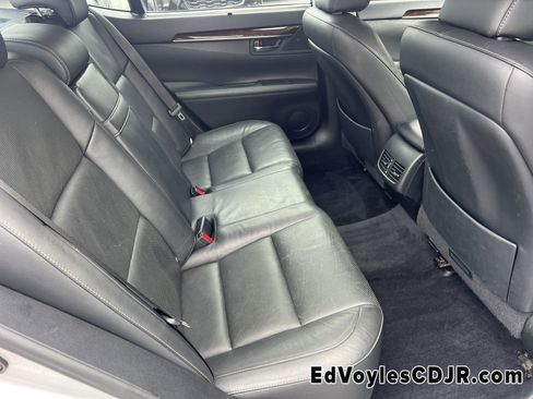 Used 2014 Lexus ES 350 image 19