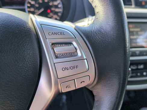 Used 2017 Nissan Altima 2.5 SV image 13