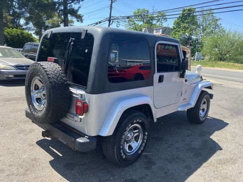 Used 2003 Jeep Wrangler X AWD/4WD image 7