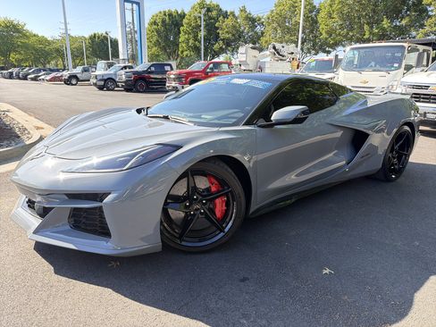 Used 2025 Chevrolet Corvette E-Ray w/ ZER Performance Package image 5