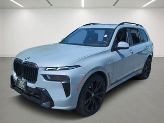 Used 2024 BMW X7 xDrive40i w/ M Sport Package AWD/4WD video 2