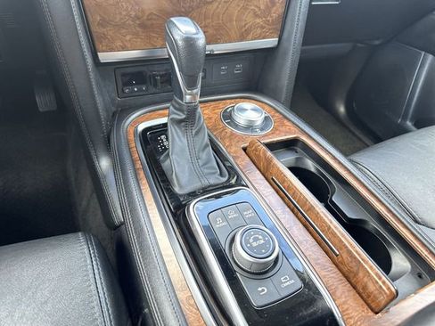 Used 2023 Nissan Armada SL AWD/4WD image 20