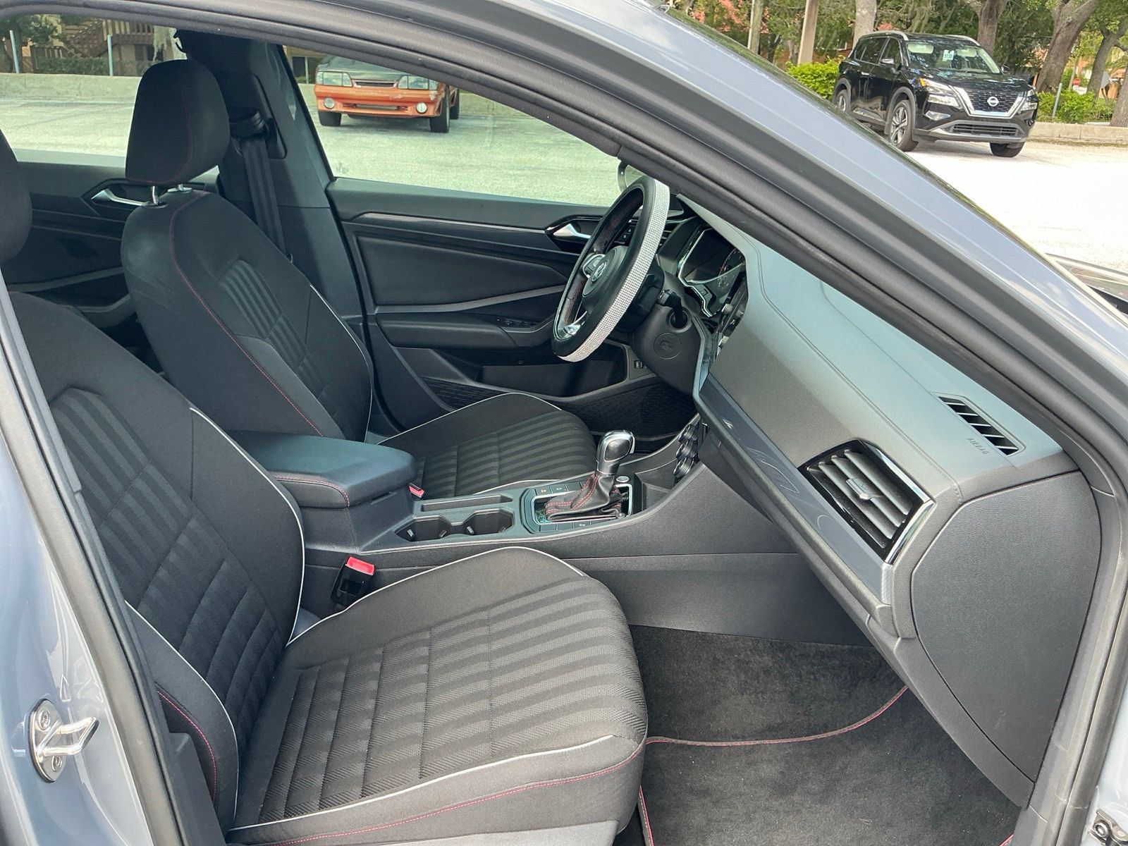Used 2019 Volkswagen Jetta GLI FWD image 16