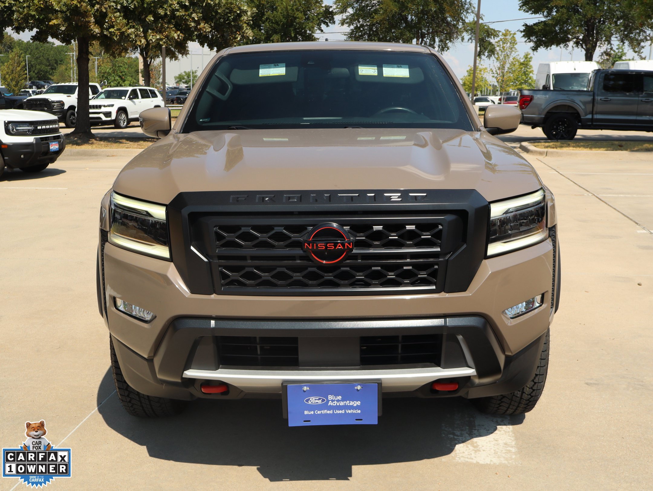 Used 2022 Nissan Frontier Pro-X RWD image 11