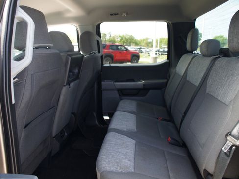 Used 2022 Ford F150 XLT AWD/4WD image 12