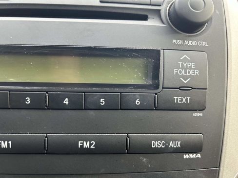 Used 2009 Toyota Corolla S image 37